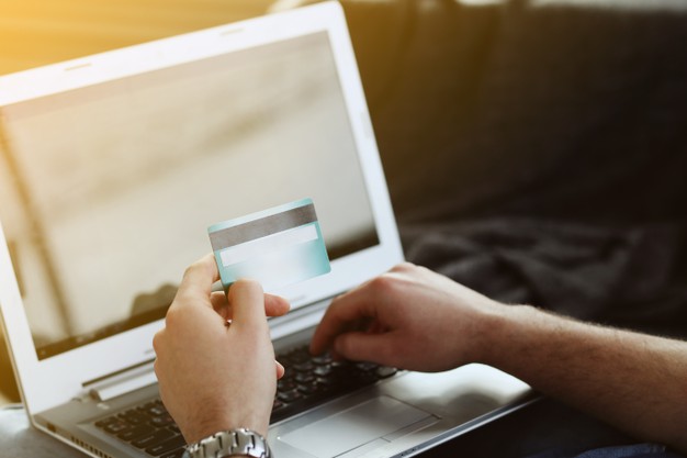 Les points essentiels dans la sélection d'une banque en ligne