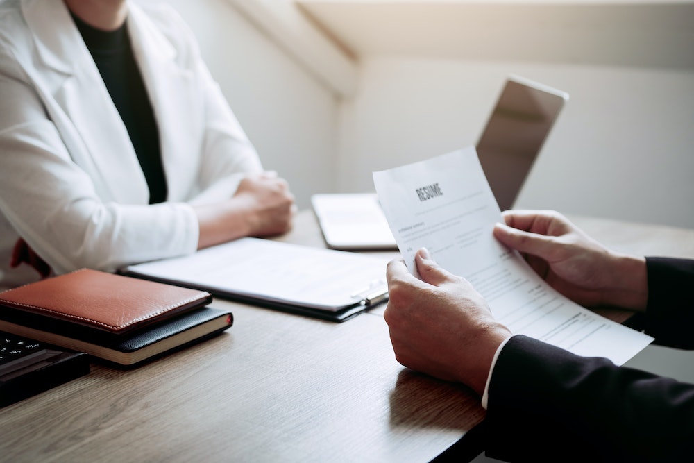 Éviter le délai de carence Pôle emploi : comment s'y prendre ?